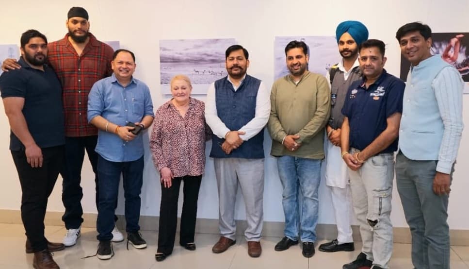 Andrei Stenin Press फोटो प्रतियोगिता प्रदर्शनी के 11वें संस्करण का उद्घाटन