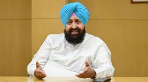 Bajwa slams police : गुरदासपुर में किसानों के खिलाफ पुलिस कार्रवाई ठीक नहीं