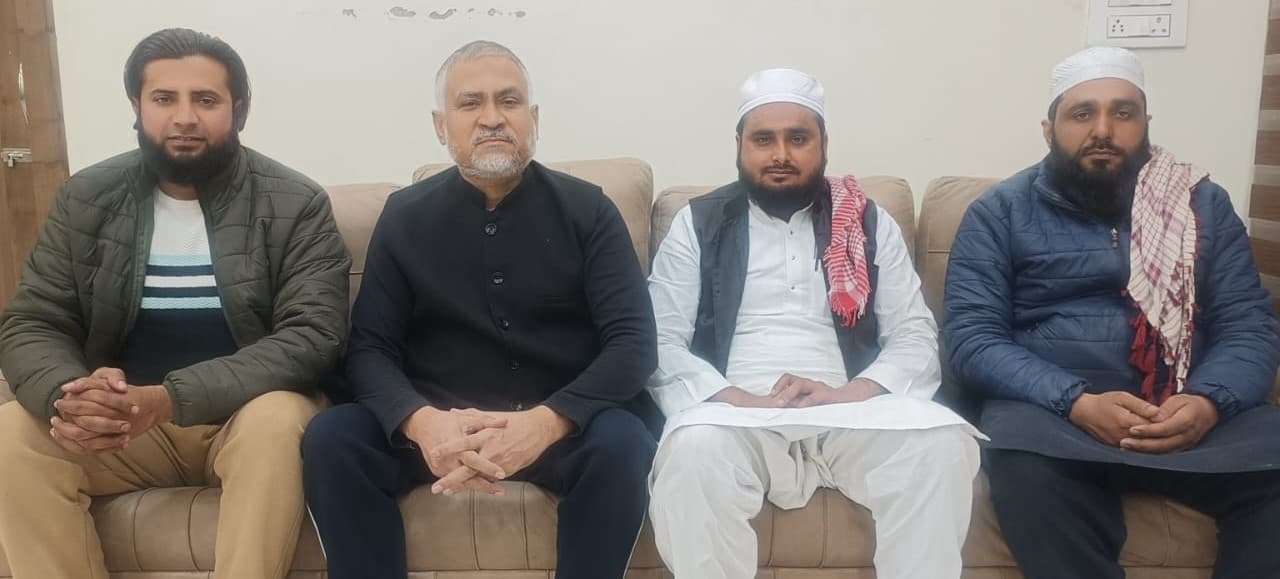 kumbh : भगदड़ से प्रभावित लोगों की सहायता कर मुसलमानों ने गंगा यमुनी तहजीब निभाई-सलमानी