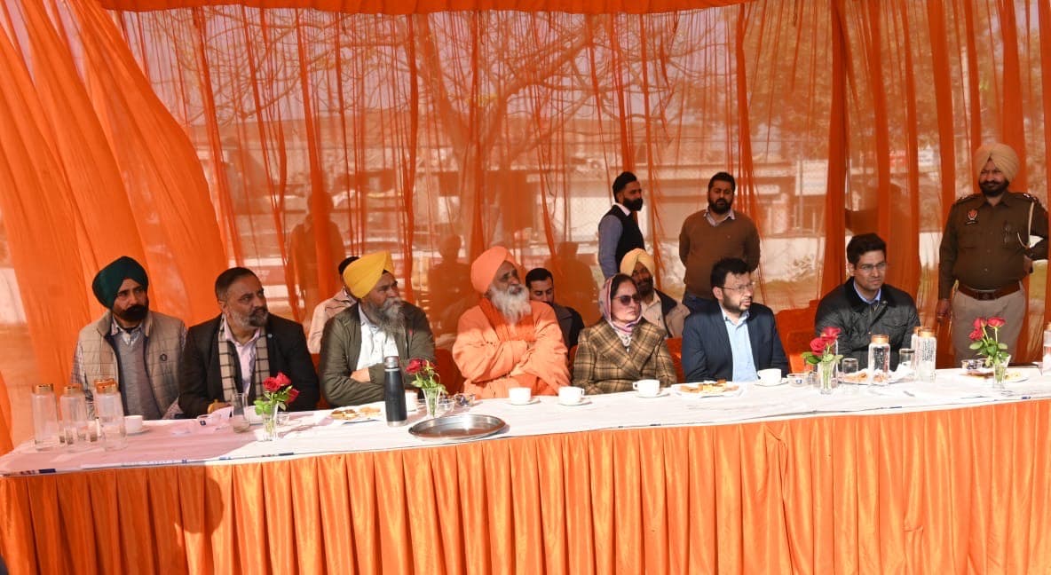 'Buddha Dariya' को जीवित करना : रवजोत सिंह, सीचेवाल ने डेयरी मालिकों से मुलाकात की