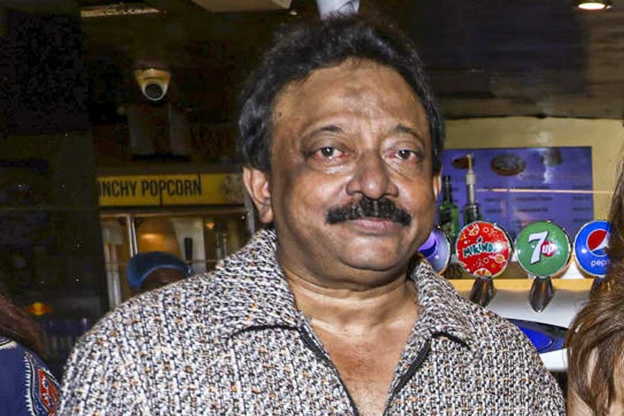 cheque bounce case-पढ़ें किस फिल्ममेकर को हुई 3 महीने की जेल