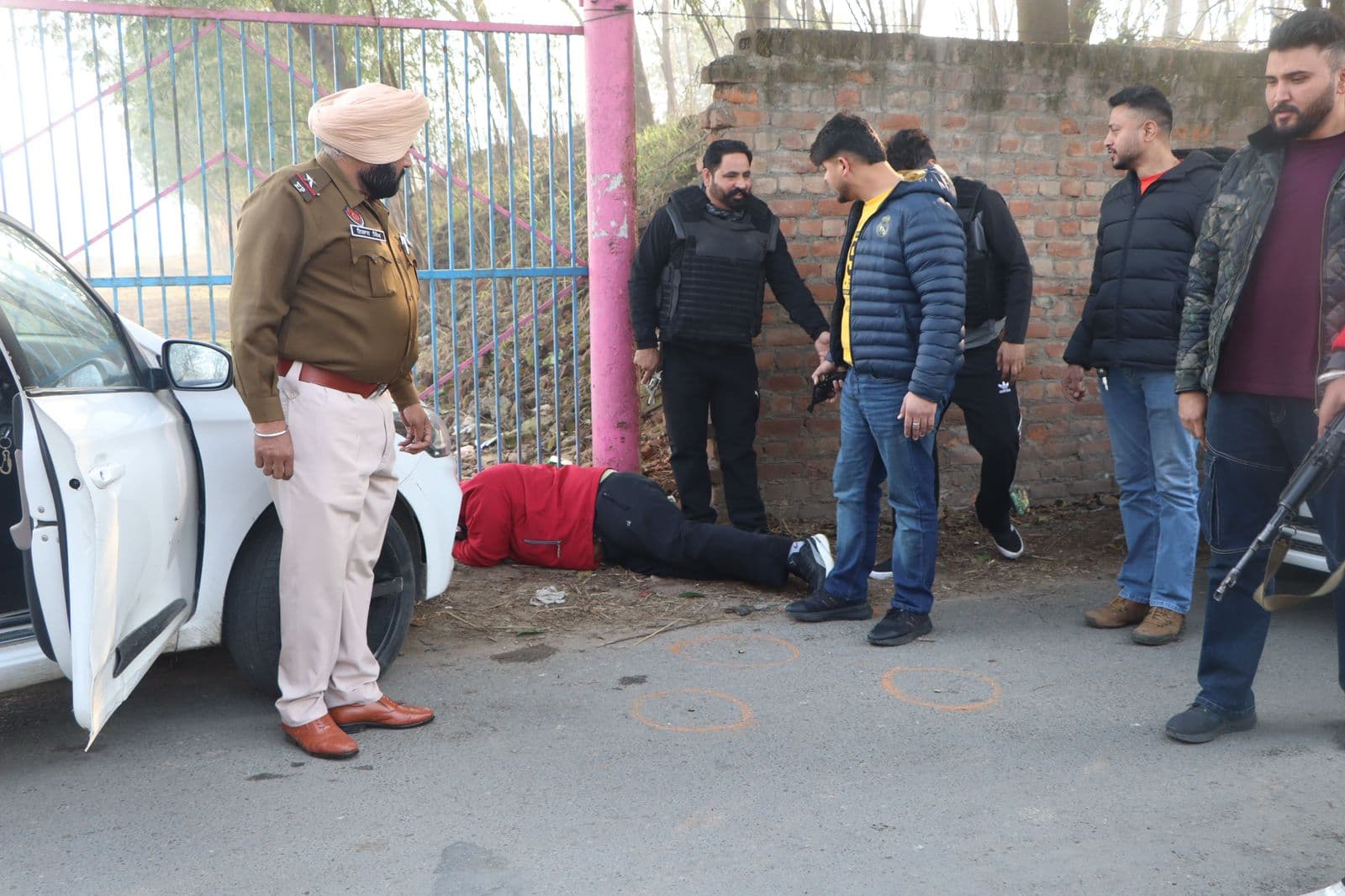 Jalandhar police और बिश्नोई के गैंगस्टर्स में मुठभेड़, एक को गोली लगी
