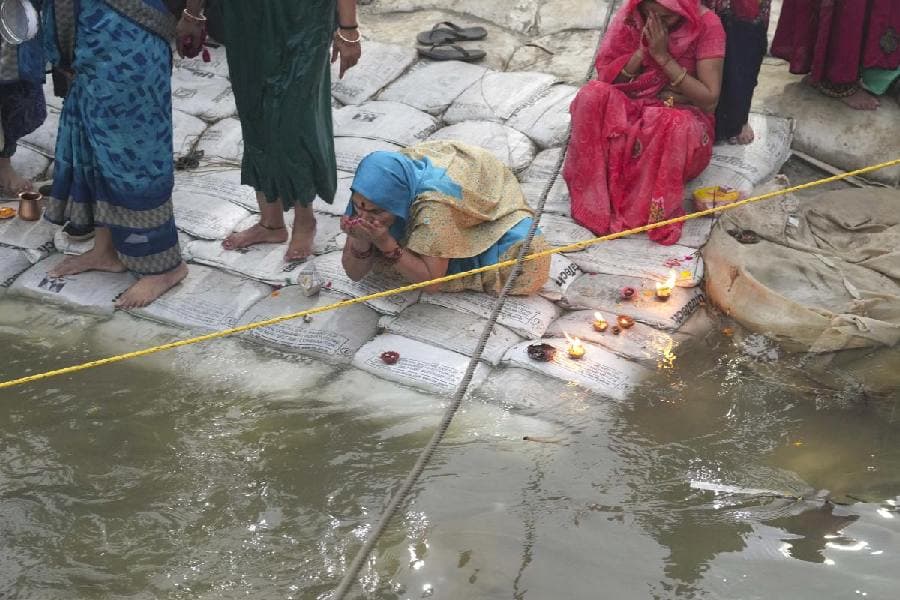 Mahakumbh 2025 : जो लोग किसी कारणवश नहीं जा पाए, ये खबर -फोटो उनके लिए