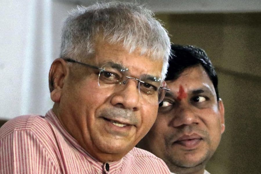 BJP 'नाराज होती रहेगी' क्योंकि बाबा साहब उनके रास्ते में खड़े हैं : Ambedkar's grandson