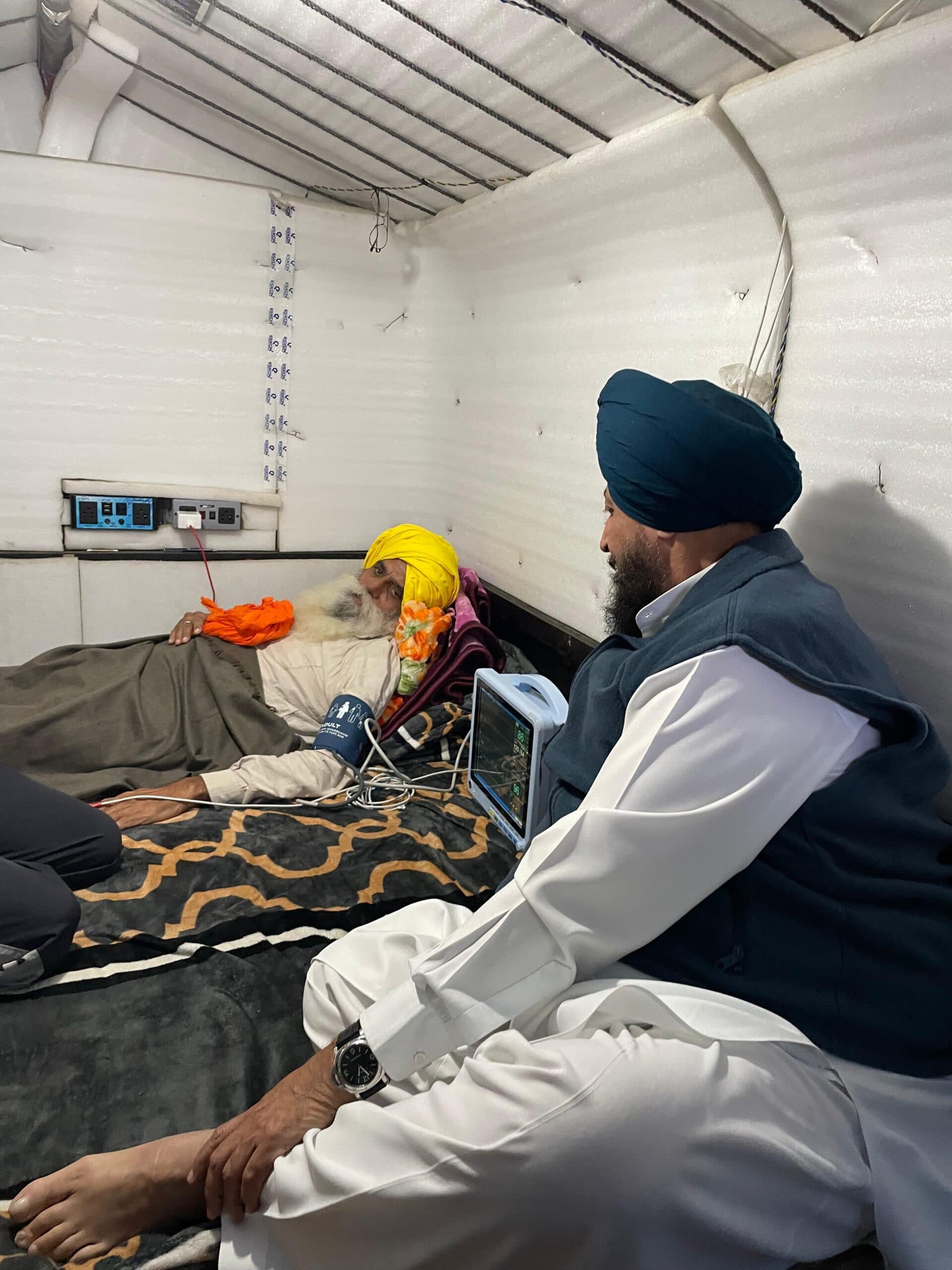 Bajwa ने डल्लेवाल का समर्थन किया: किसानों के मुद्दे पर अटूट समर्थन का आश्वासन