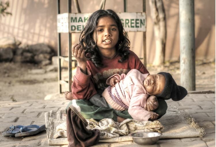 Save Children : बच्चे भीख माँगते दिखें तो तुरंत इनको बताएँ ...