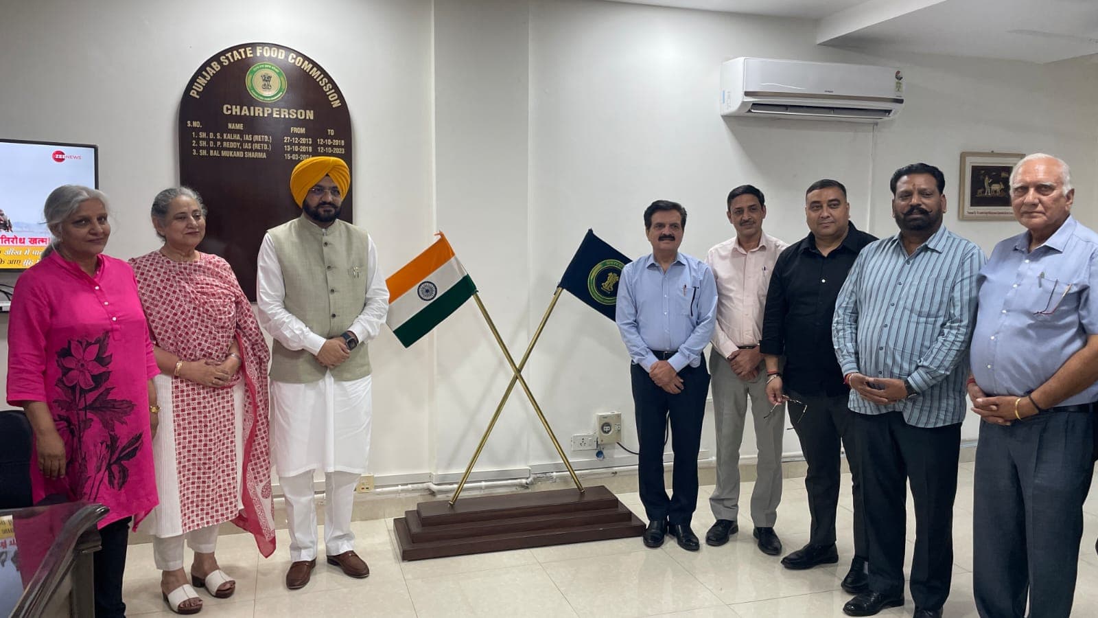 Anganwadi केंद्रों में बुनियादी ढांचे के सुधार पर केंद्रित उच्च स्तरीय बैठक