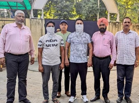 Vigilance Bureau ने पूर्व पटवारी को गिरफ्तार किया