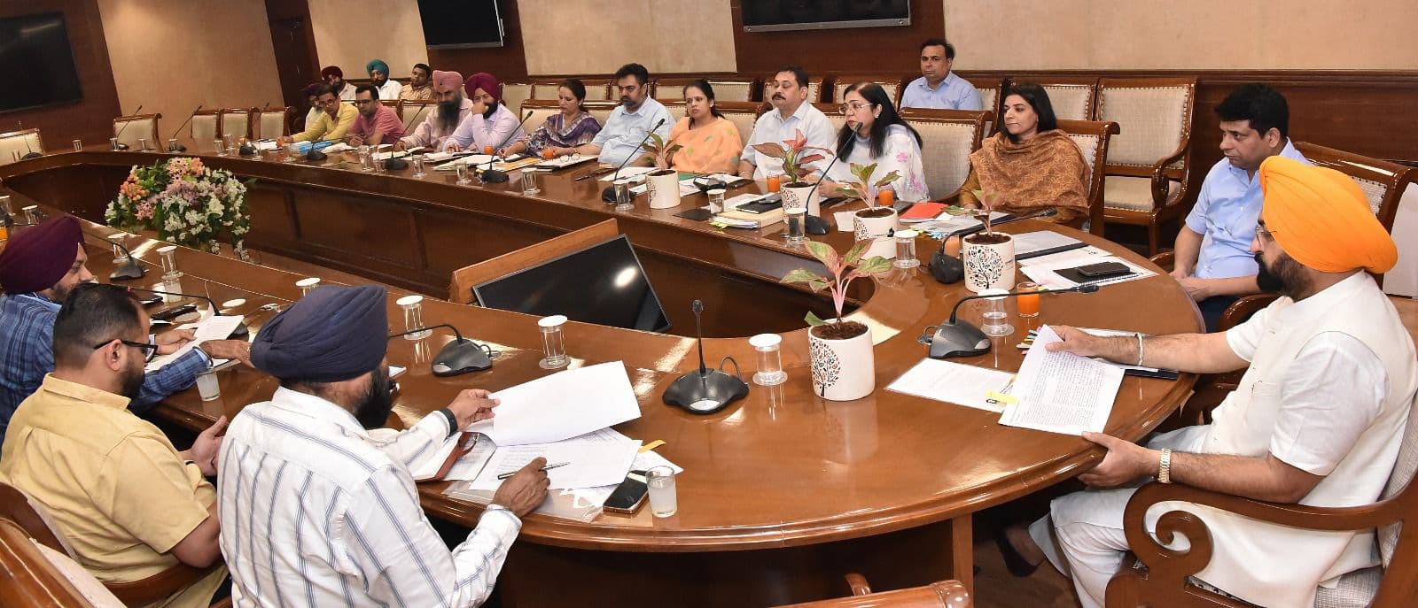 Colonizers के लंबित कार्यों के निपटारे के लिए विशेष कैंप 16 को