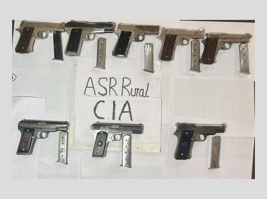 Arms Smuggling रैकेट का पर्दापाश, 03 गिरफ्तार