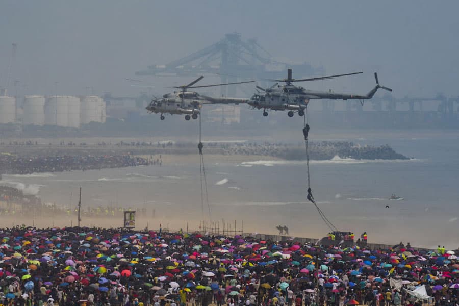 IAF air show में गर्मी से 5 लोगों की मौत, 100 अस्पताल में भर्ती