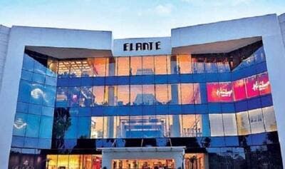 ELANTE MALL में हादसा, छत से मार्बल गिरा, महिला के सिर पर 5 टाँके