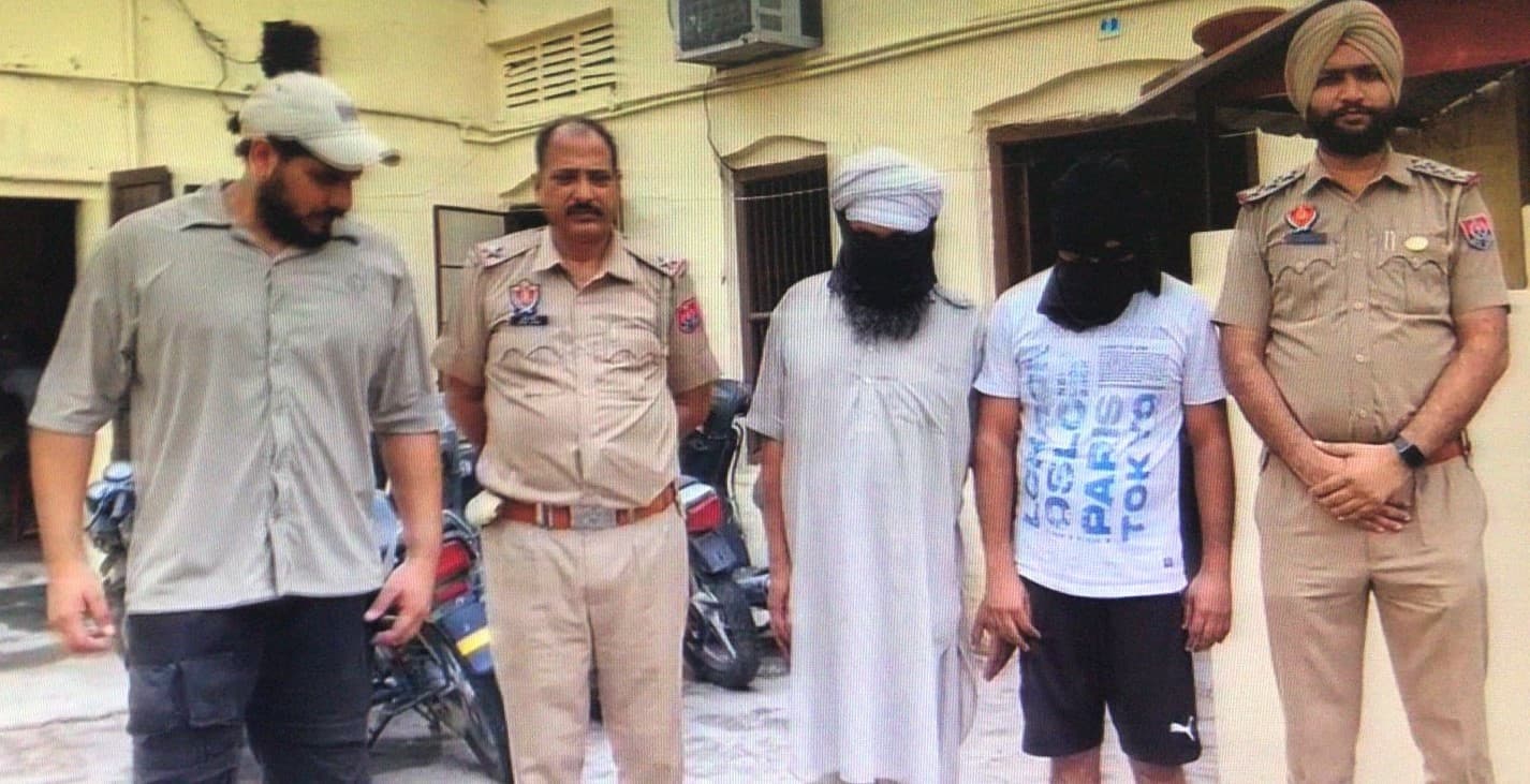 HOSHIARPUR POLICE ने 10 लाख की ड्रग मनी, 21600 नशीले कैप्सूल, 33800 नशीली गोलियां बरामद