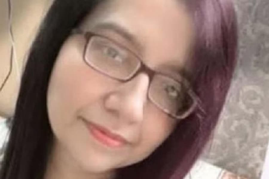 banker falls off : 45 साल की बैंकर कुर्सी से गिरी, मौत- मेडिकल रिपोर्ट में हार्ट अटैक