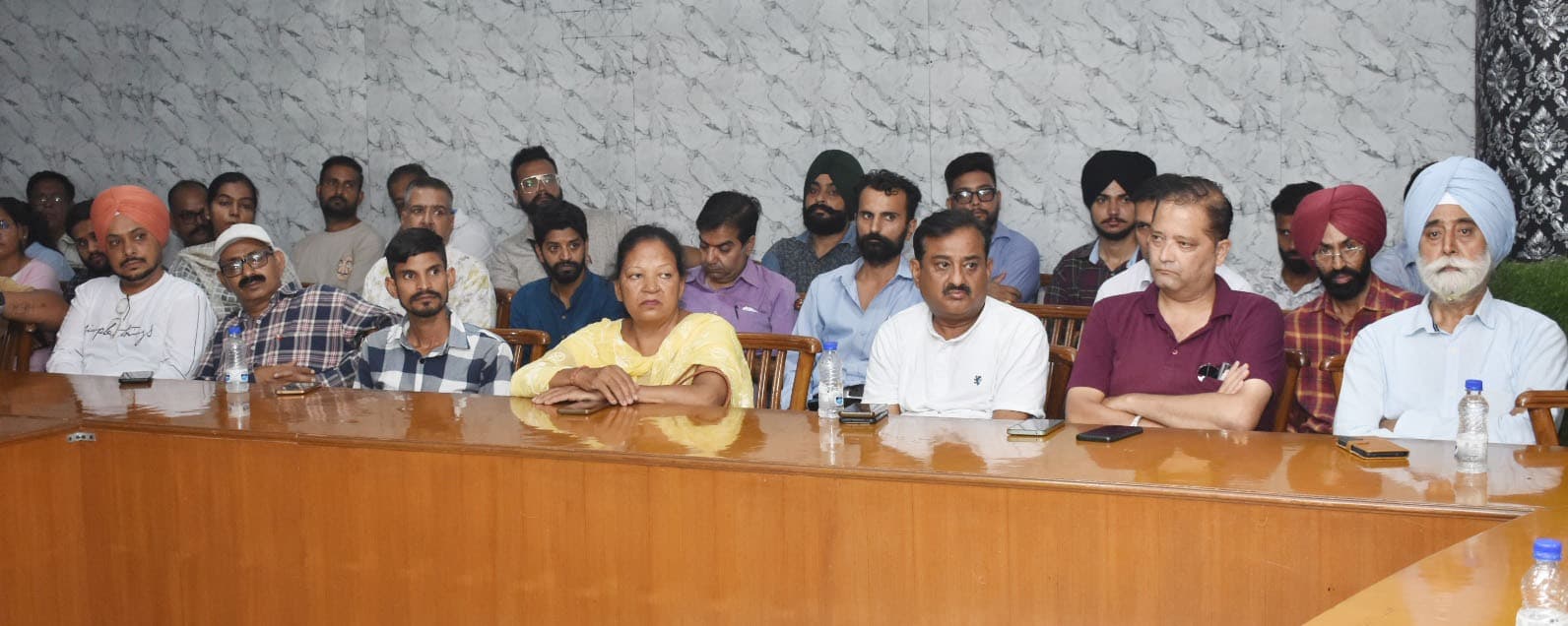 PUNJAB PRESS CLUB में स्वदेश नन्चाहल की याद में श्रद्धांजलि समारोह