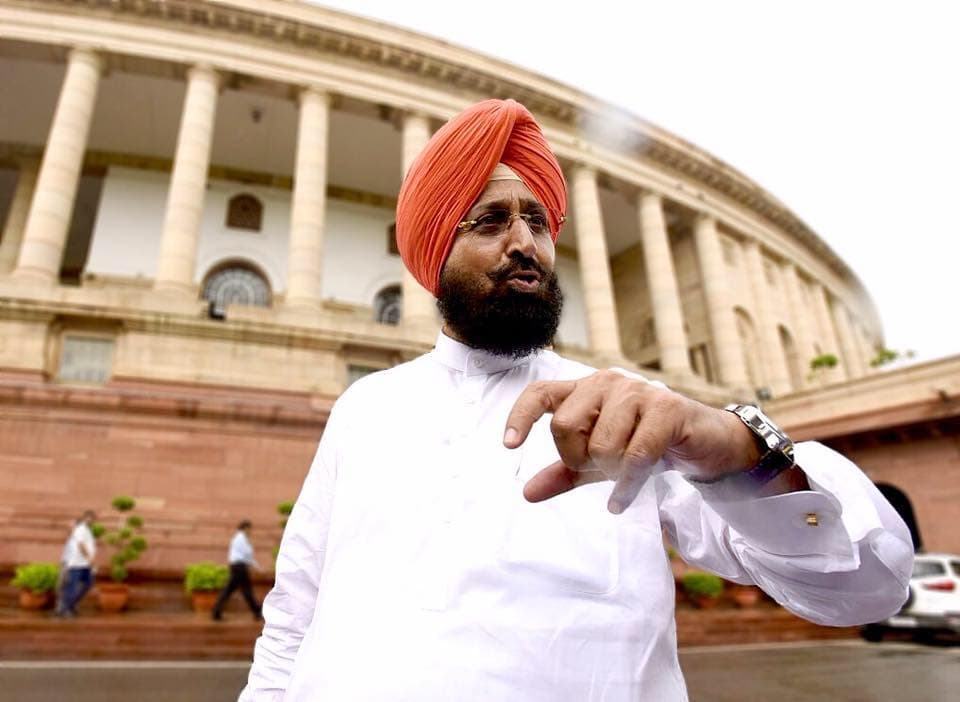 BAJWA ने आयुष्मान योजना के तहत अस्पतालों का बकाया न चुकाने के लिए आप सरकार की आलोचना