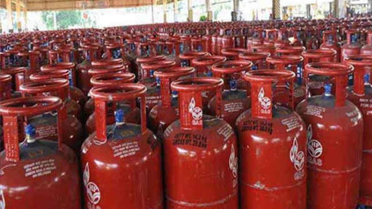 LPG Cylinder 39 रुपए महंगा, कीमतें आज से लागू