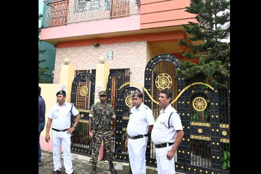 RG Kar Hospital rape-murder case: CBI को घोष ने 75 मिनट दरवाजे पर खड़ा रखा