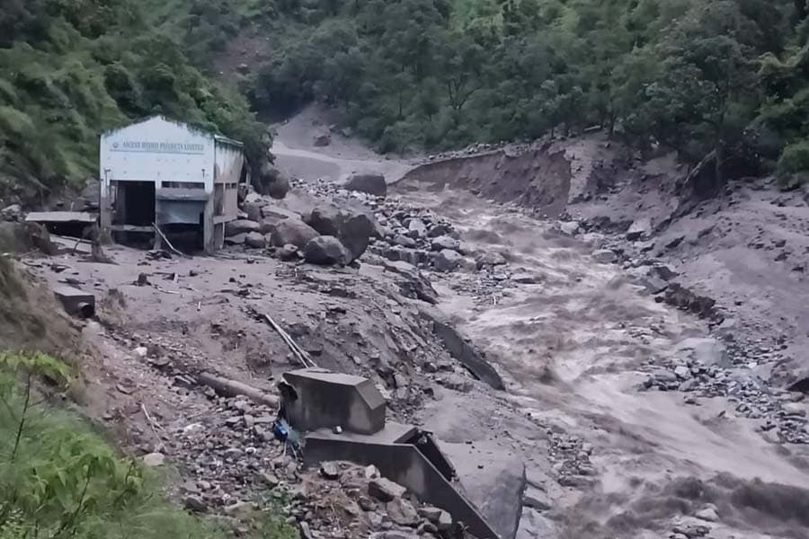 HIMACHAL : शिमला में बादल फटे, 3 DEAD, 30 से ज्यादा लोग लापता