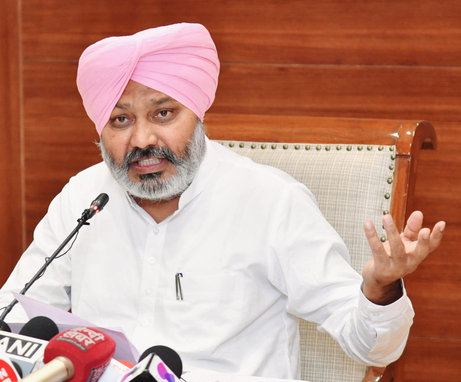 Budget 2024 : पंजाब के वित्त मंत्री ने बजट को बताया ‘‘पूर्ण रूप से निराशाजनक’’