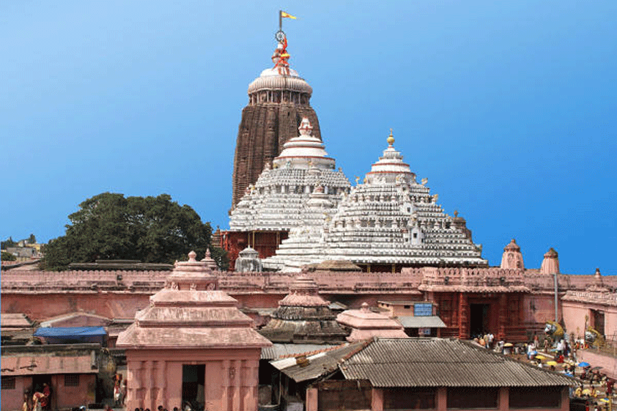 Puri temple के सभी चार दरवाजे आज से जनता के लिए खुले : CM