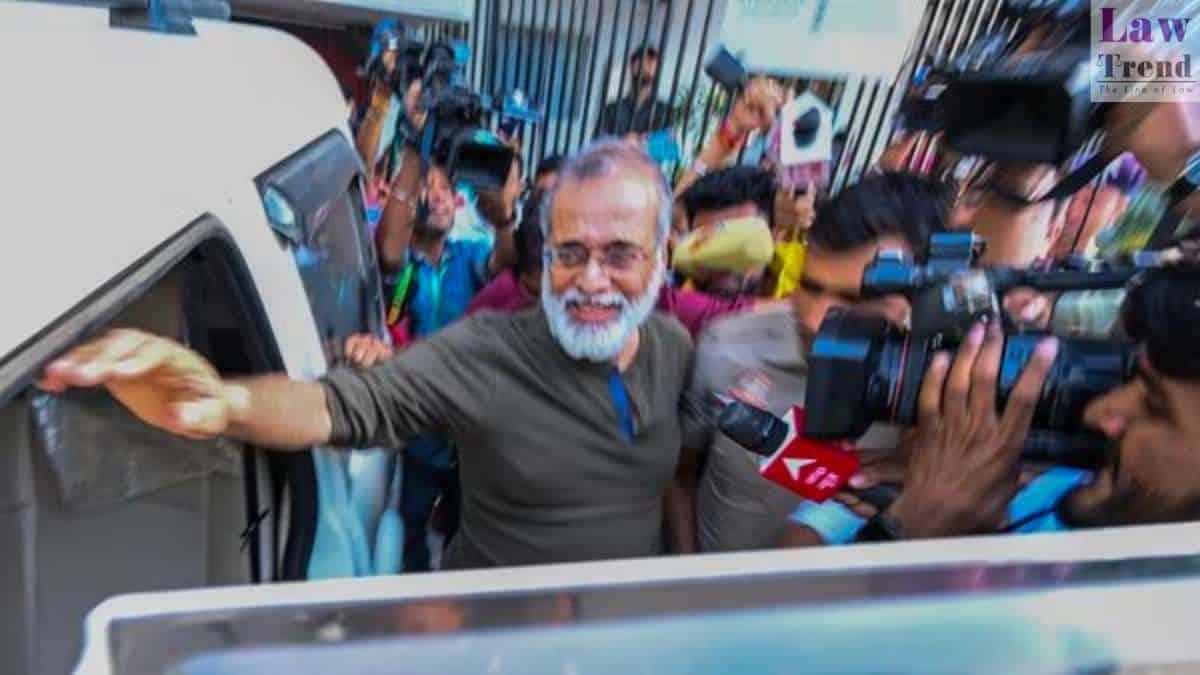 NEWSCLICK : संपादक प्रबीर पुरकायस्थ रिहा