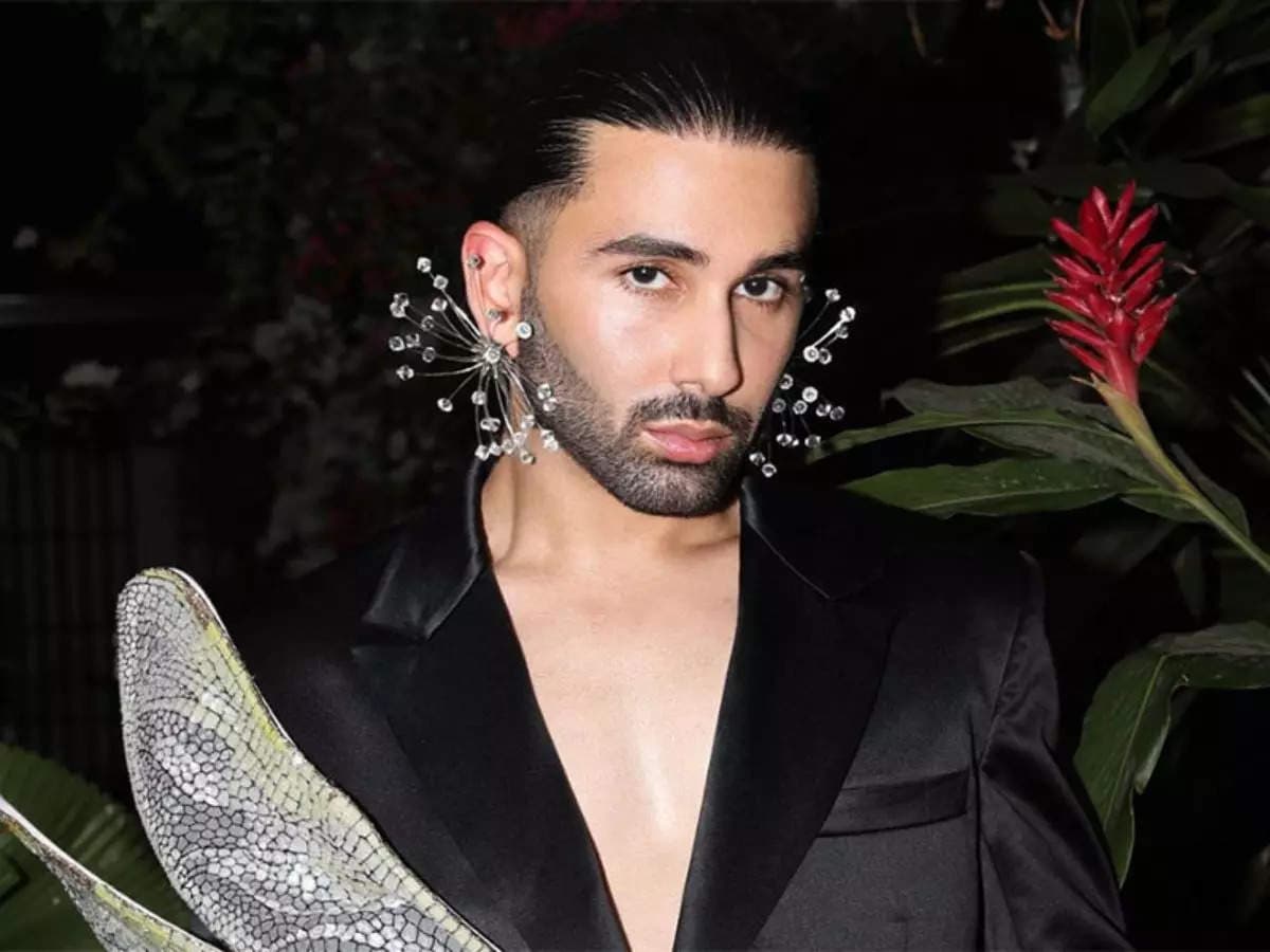 ORRY'S INCOME : पार्टी में एक बार दिखने के 25 LAKH, छूने के 20 LAKH लेते हैं