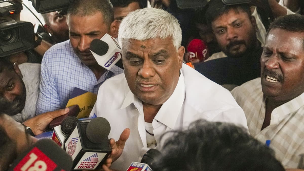 Karnataka Sex Abuse: जेडी विधायक रेवन्ना 14 मई तक हिरासत में