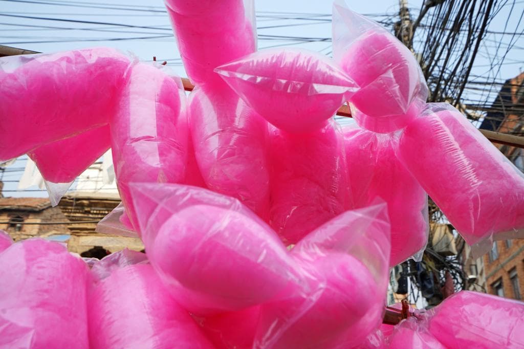 Himachal Pradesh में भी cotton candy पर रोक, कपड़ा /चमड़ा रंगने वाला केमिकल मिला