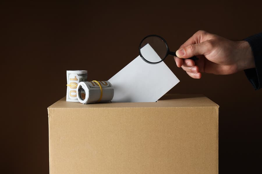 भारत के 8 सबसे बड़े Business groups ने 272 मिलियन डॉलर दान किये, 75% बीजेपी को दिया