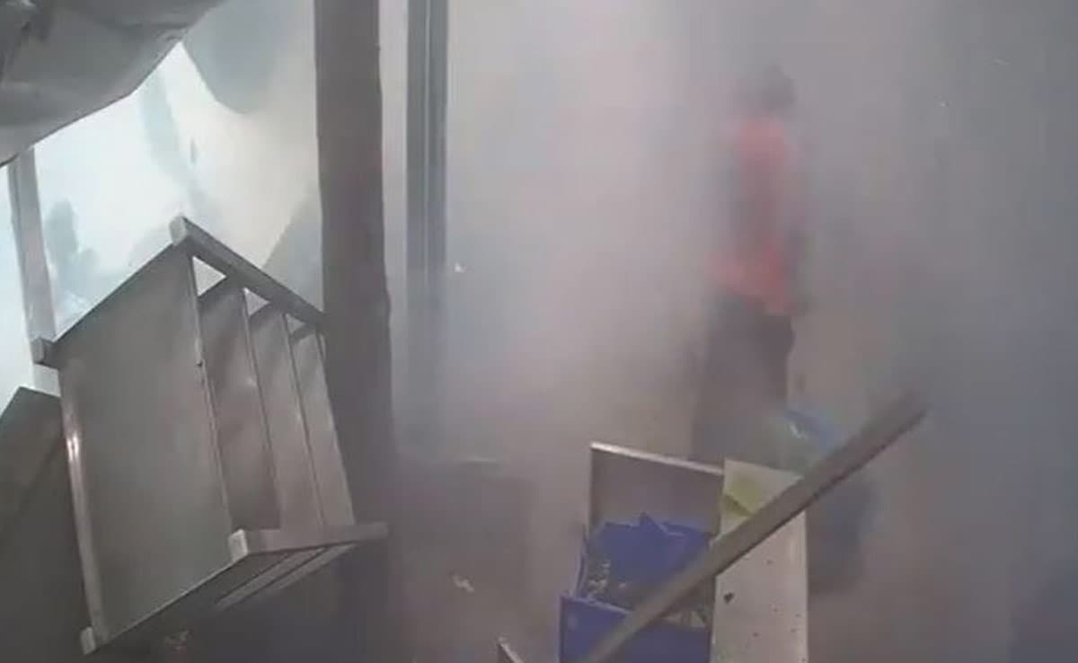 Bengaluru Cafe blast : 10 घायल, आरोपी की पहचान AI की मदद से होगी