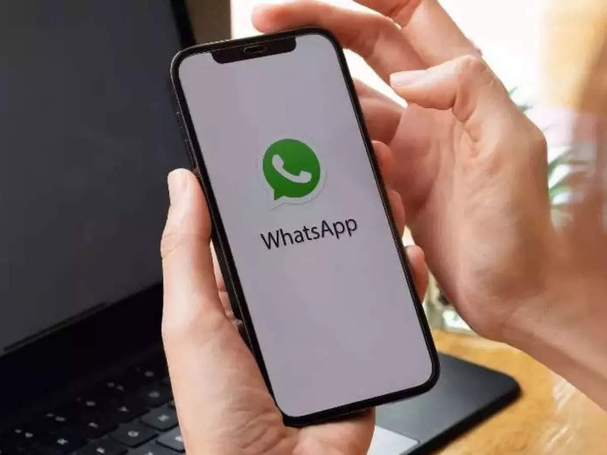 Whatsapp में नया फीचर, गैलरी की फोटो से बनाएं स्टिकर या पेंटिंग