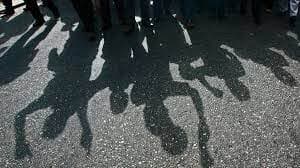 1000 की भीड़ ने टीम पर किया था हमला, फोन और पैसे भी लूटे – ED