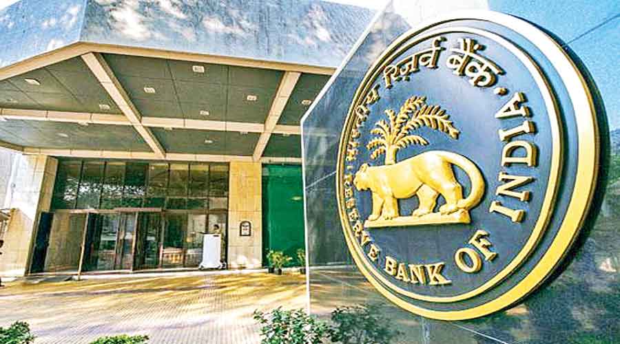 RBI ने UPI की लिमिट बढ़ाकर 5 लाख की