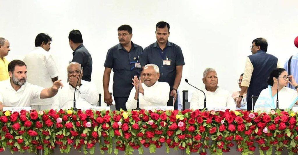 इंडिया गठबंधन की बैठक अब दिसंबर के अंत में