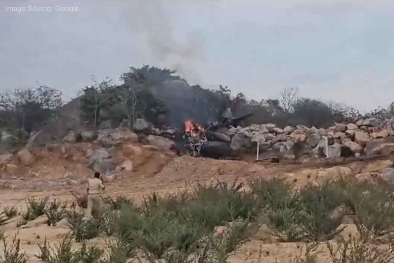 तेलंगाना में वायुसेना का विमान दुर्घटनाग्रस्त, 2 पायलटों की मौत