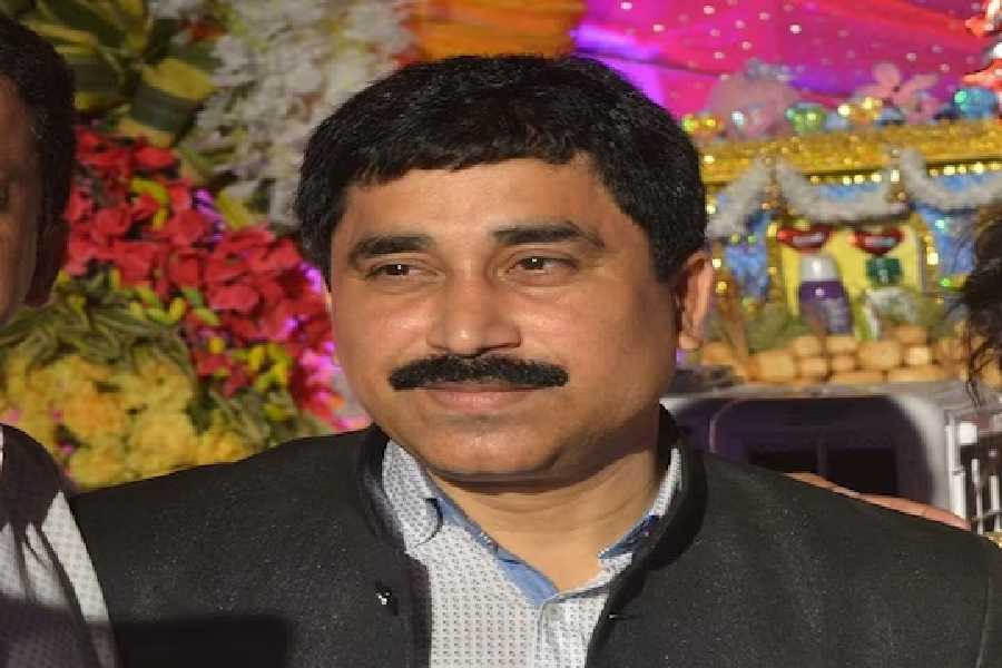 ED का दावा- बंगाल राशन वितरण घोटाला 10,000 करोड़ का, गिरफ्तार मंत्री 14 दिन हिरासत में भेजा